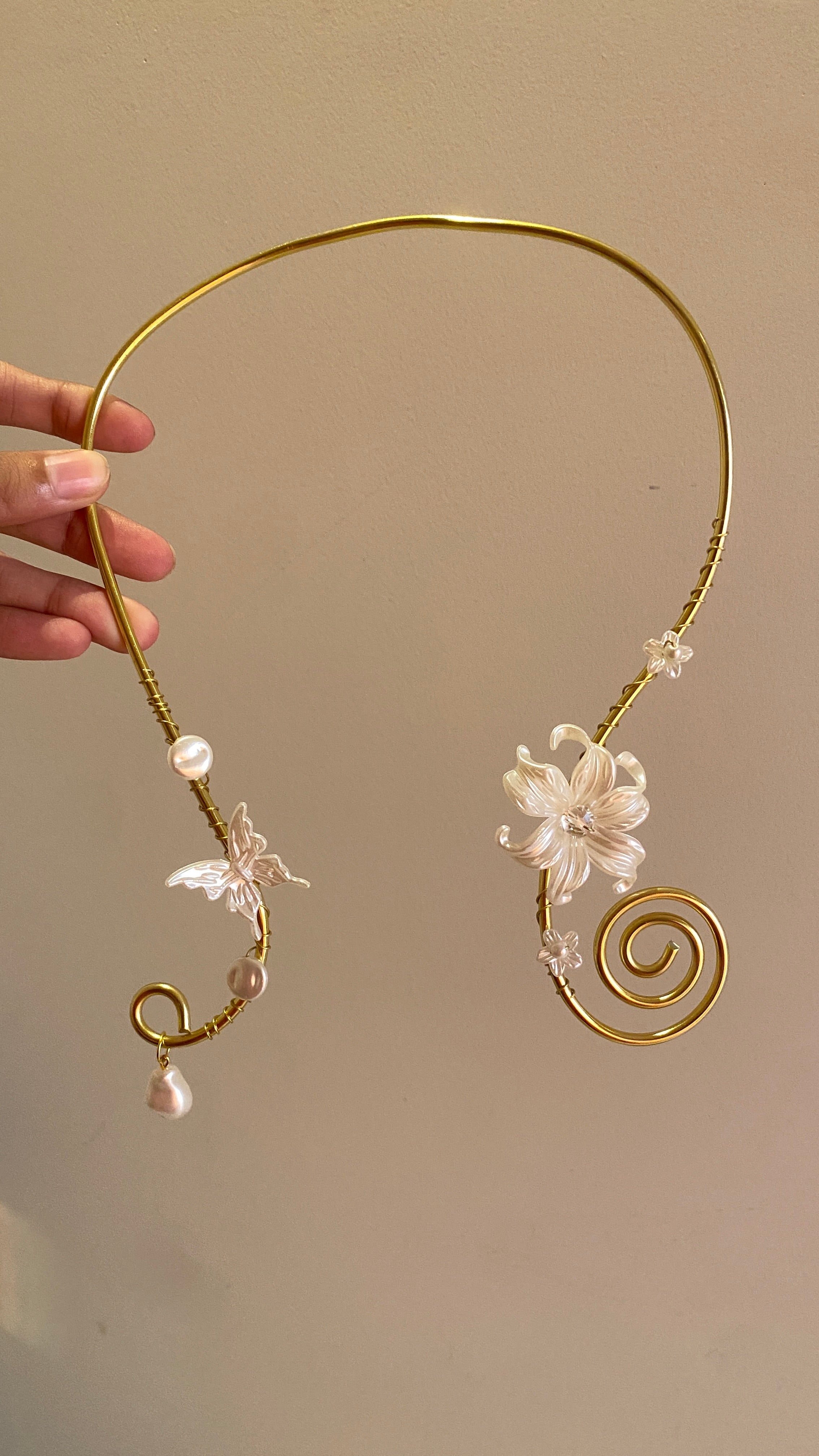 Lily butterfly necklace