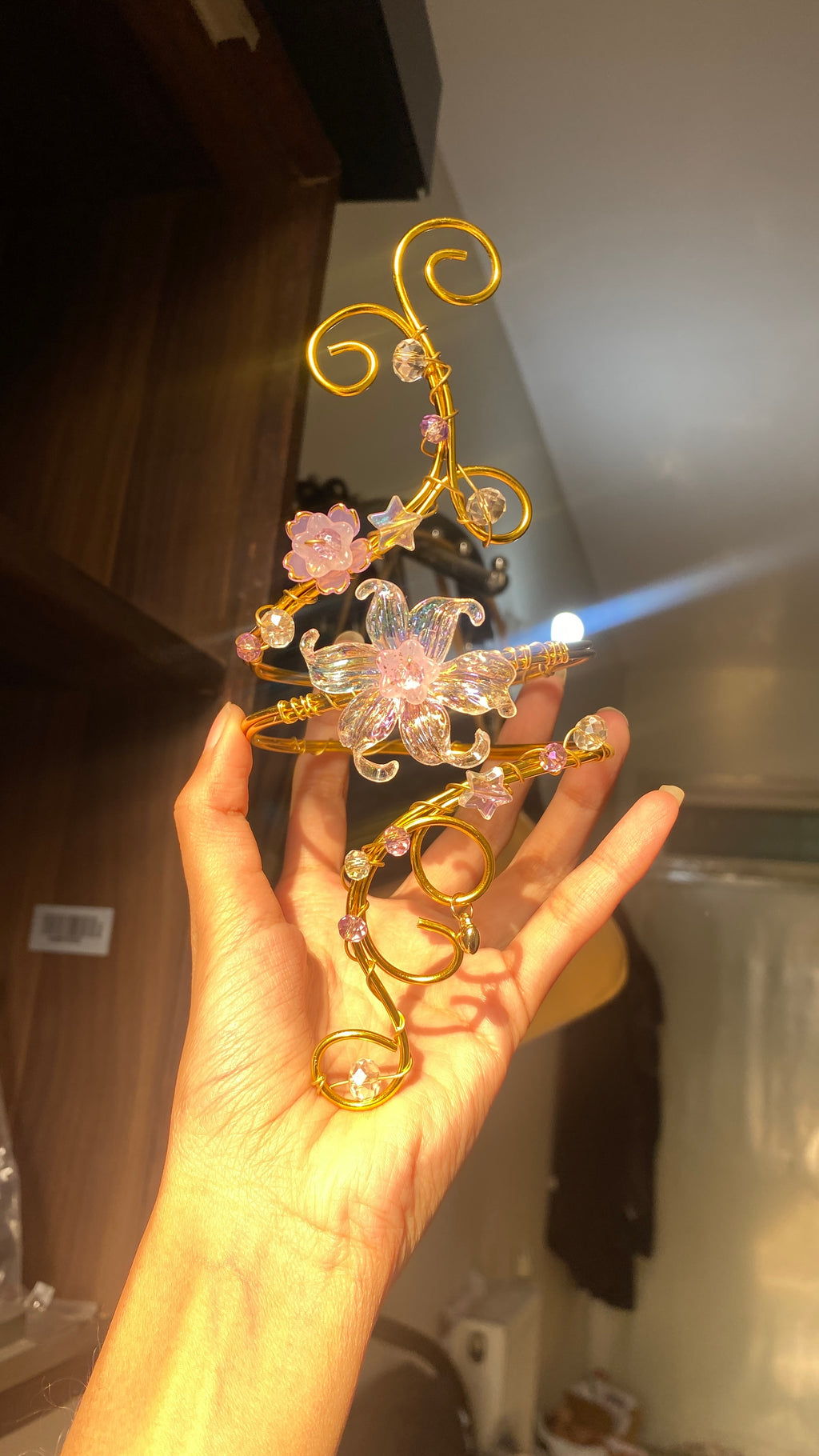 Crystal lilac lily arm cuff