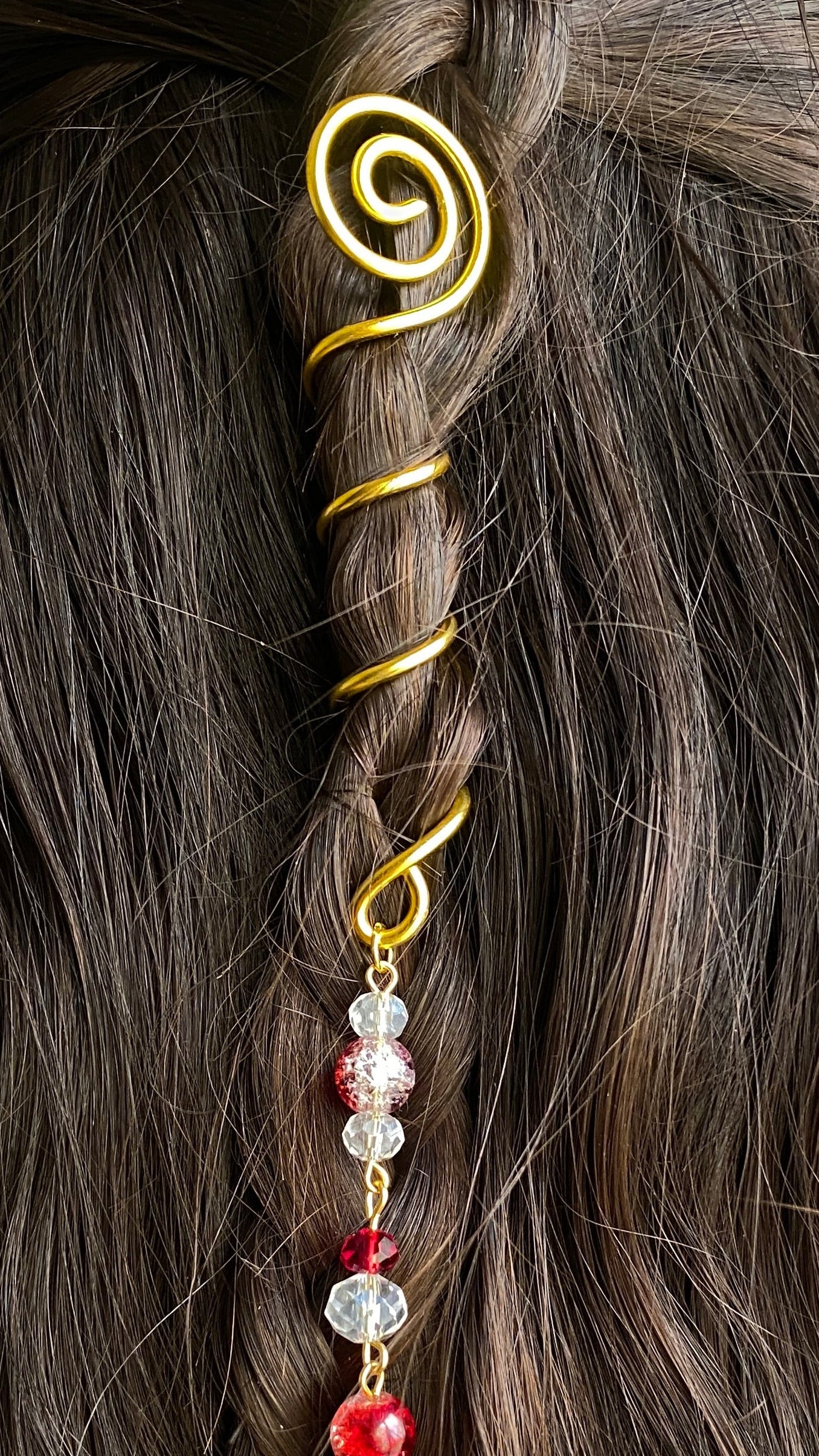 Scarlet hair spiral