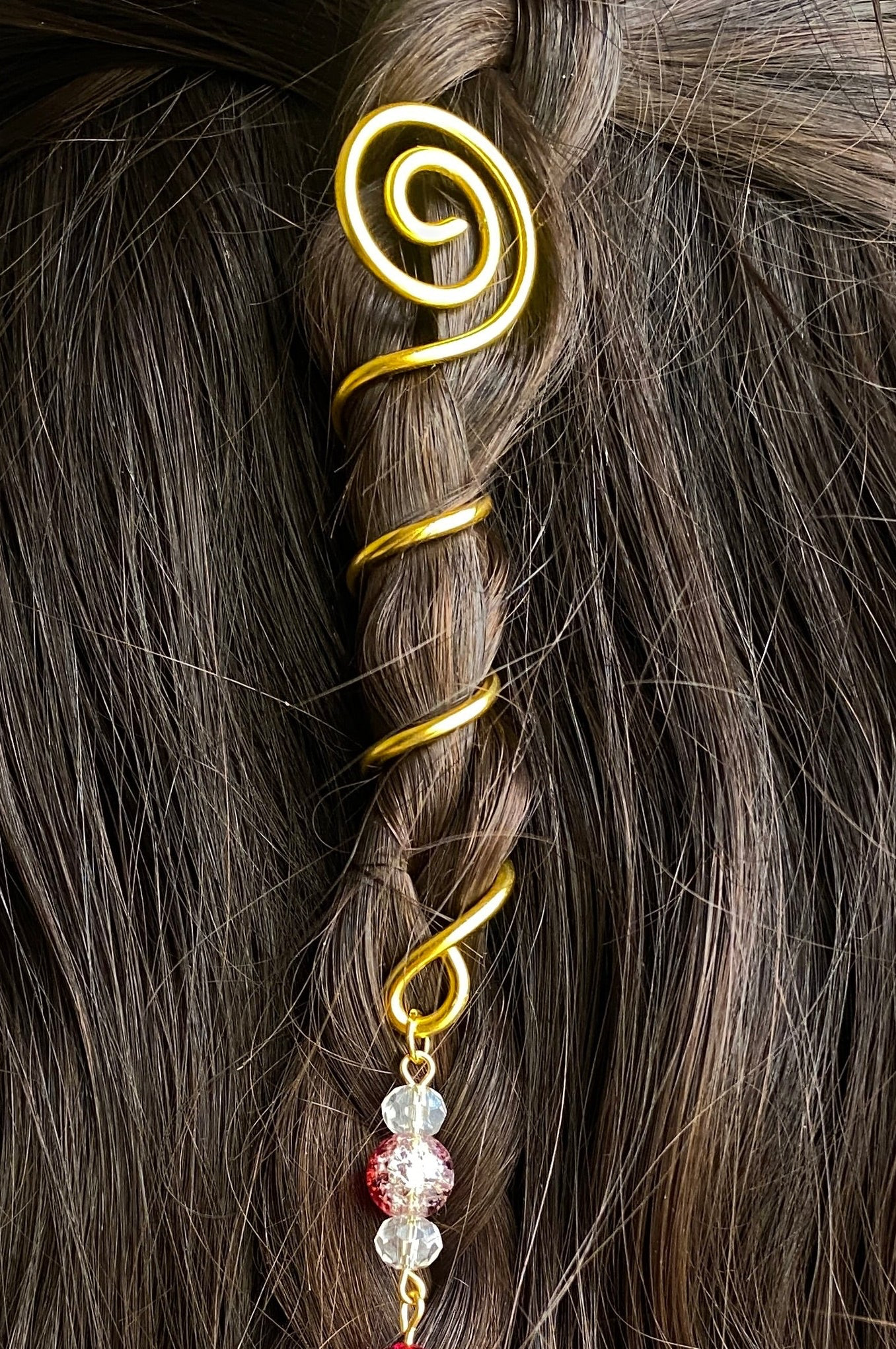 Scarlet hair spiral