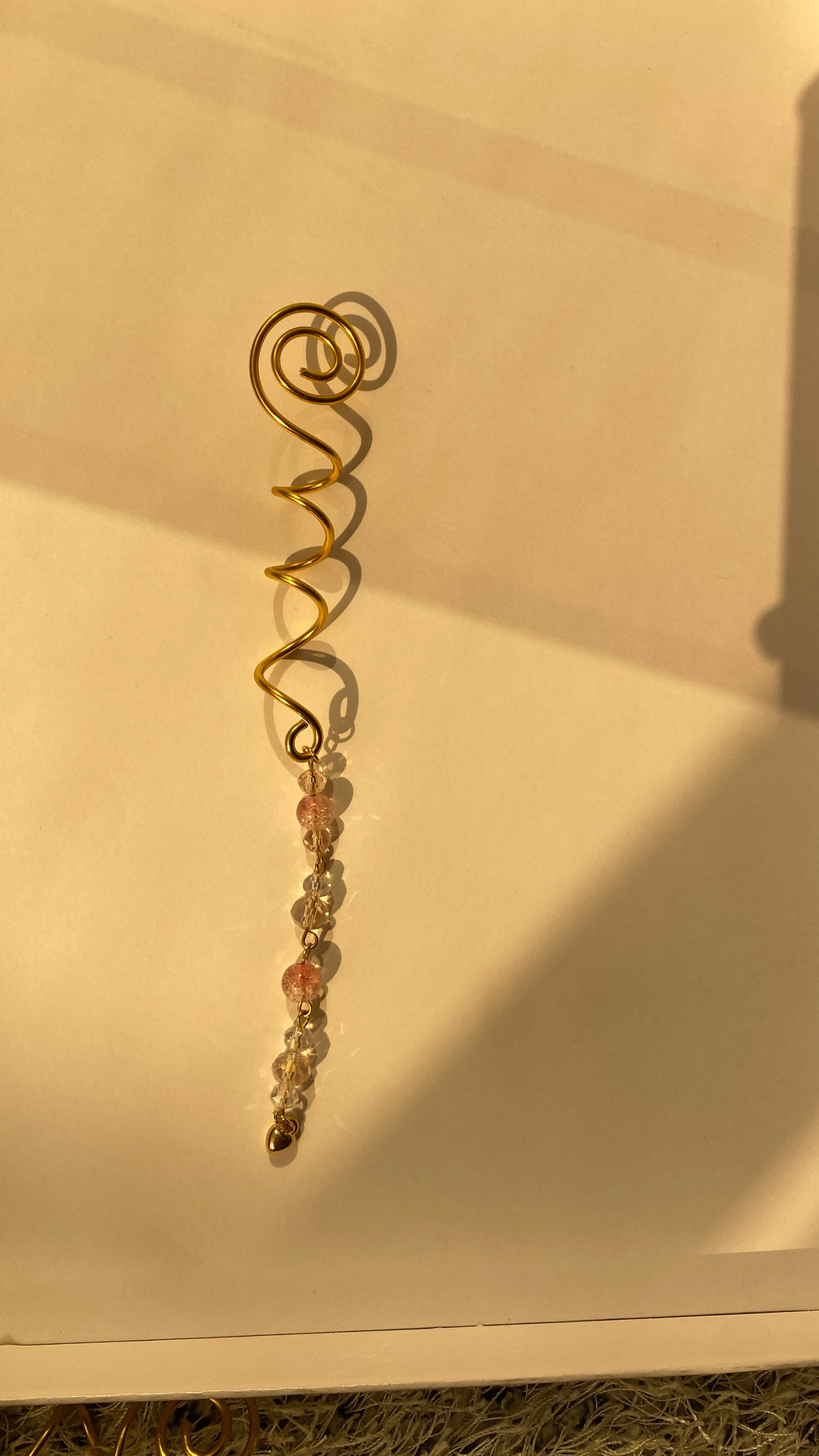 Coral hair spiral