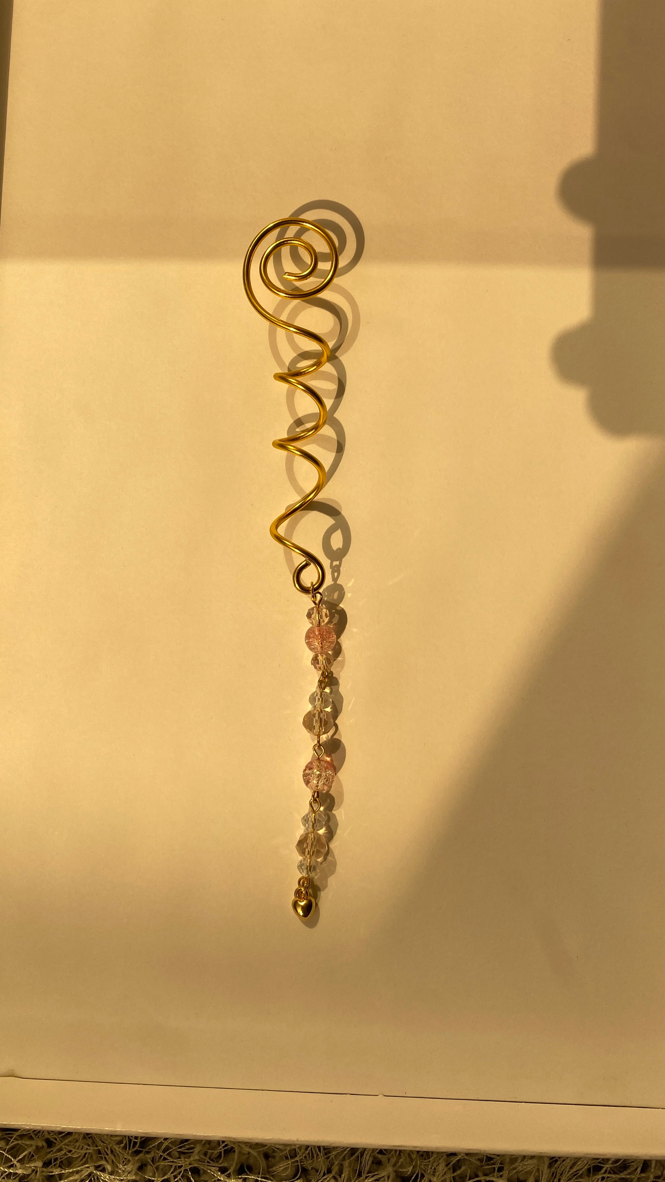 Coral hair spiral