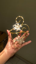 Twin lily armcuff