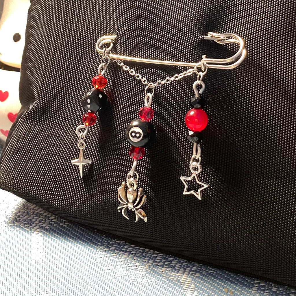 Spider 8 ball bag pin