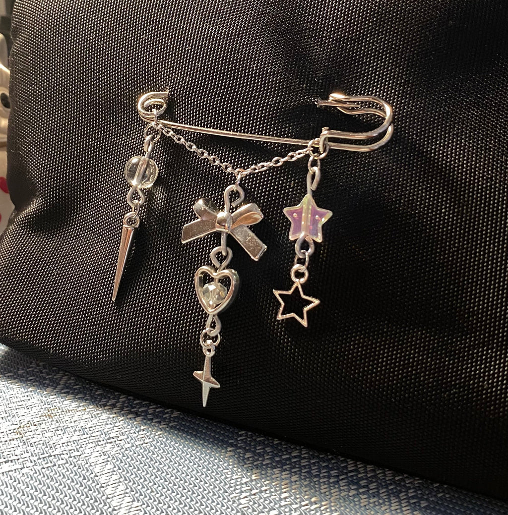 Crystal bag pin