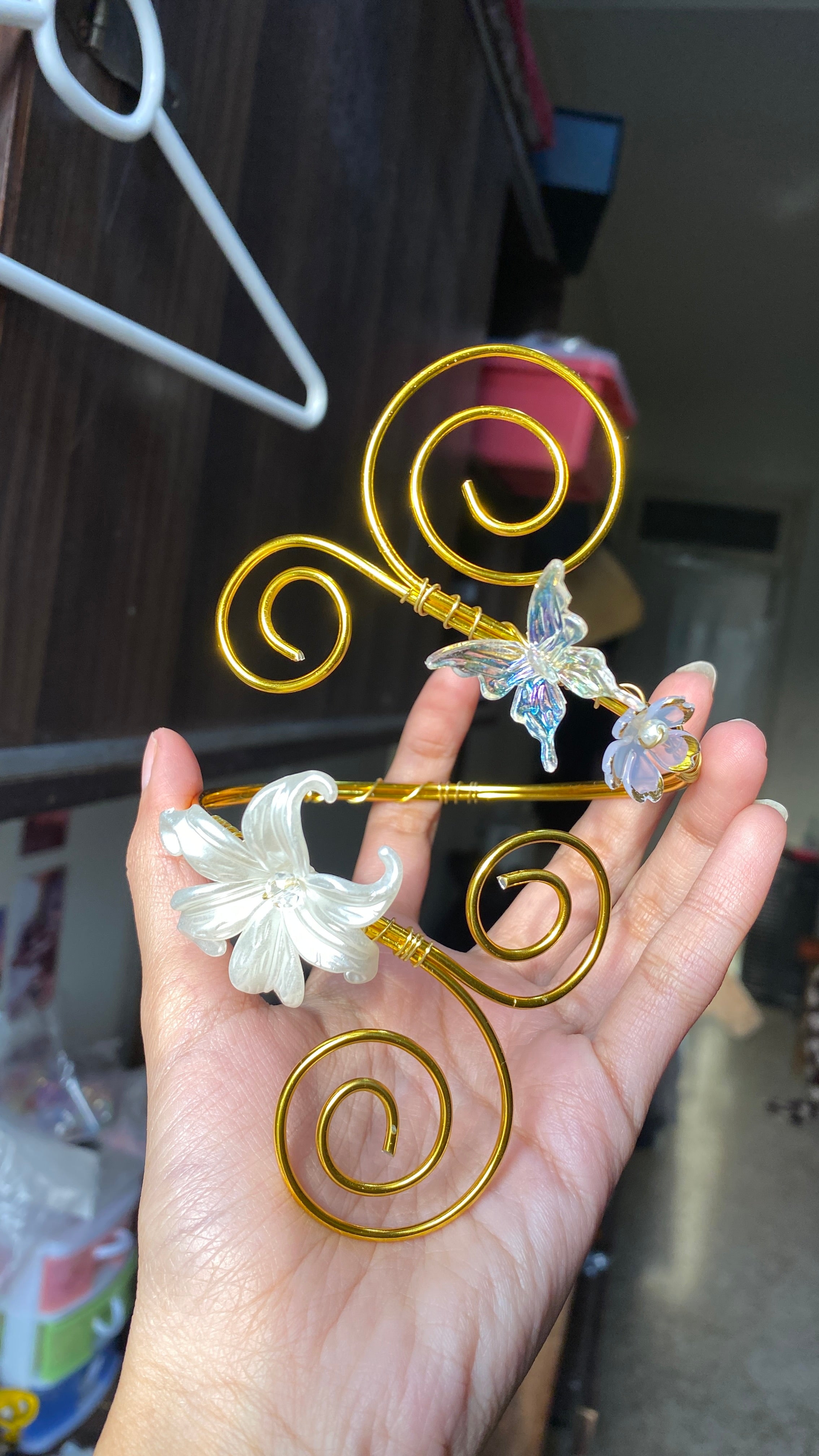 Lily butterfly arm cuff