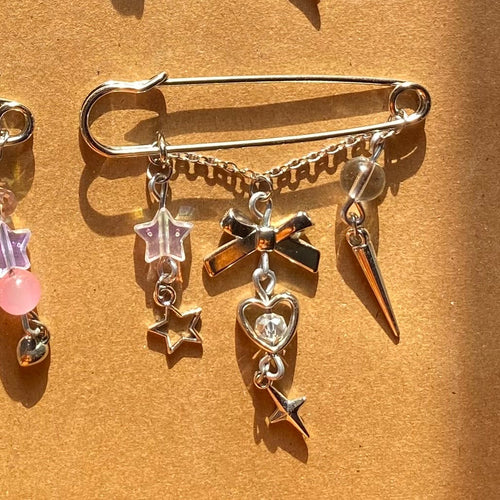 Crystal bag pin