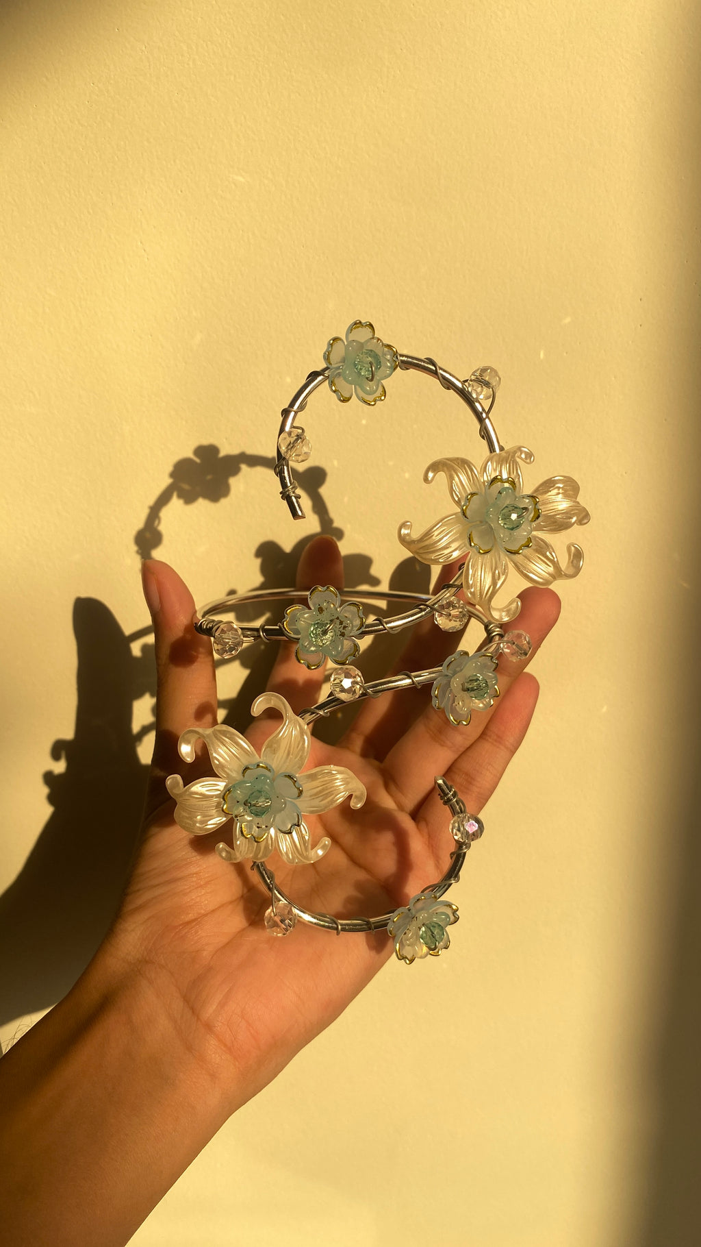 Silver blue Lily armcuff