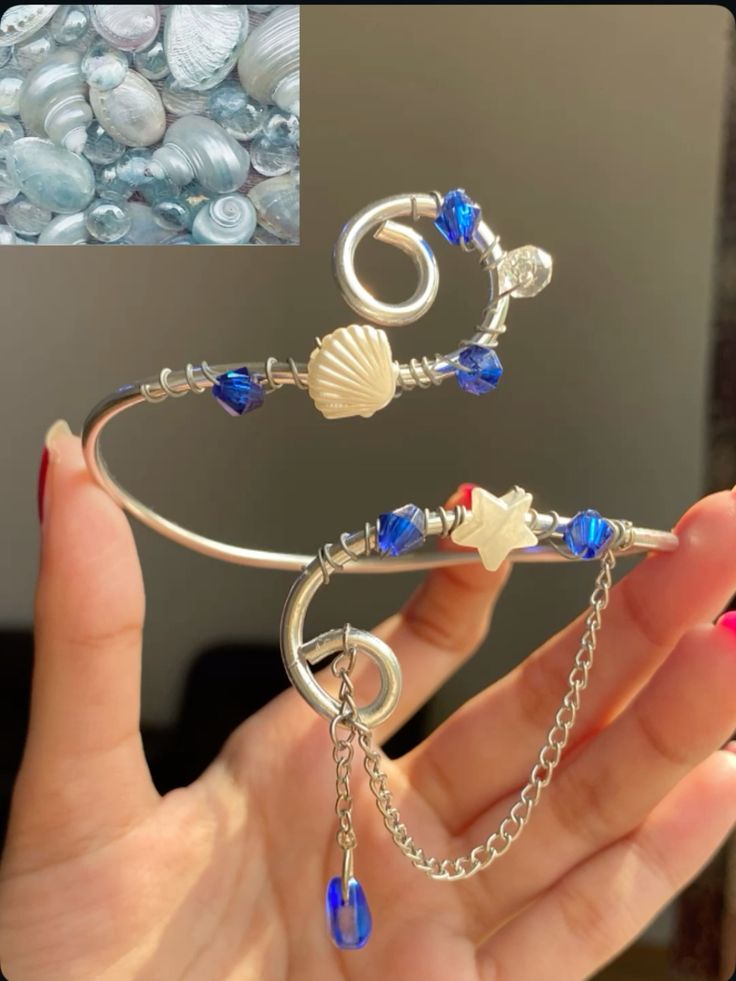 Seashell arm cuff