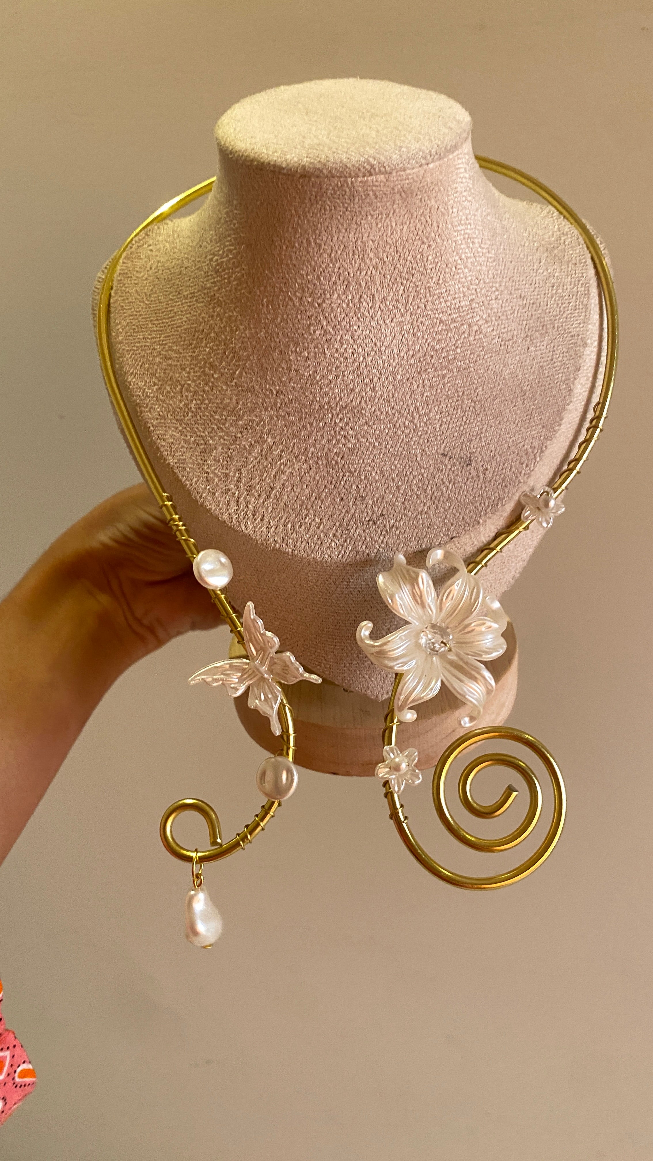 Lily butterfly necklace