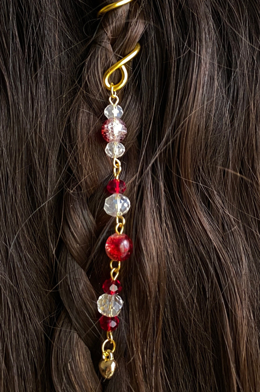 Scarlet hair spiral