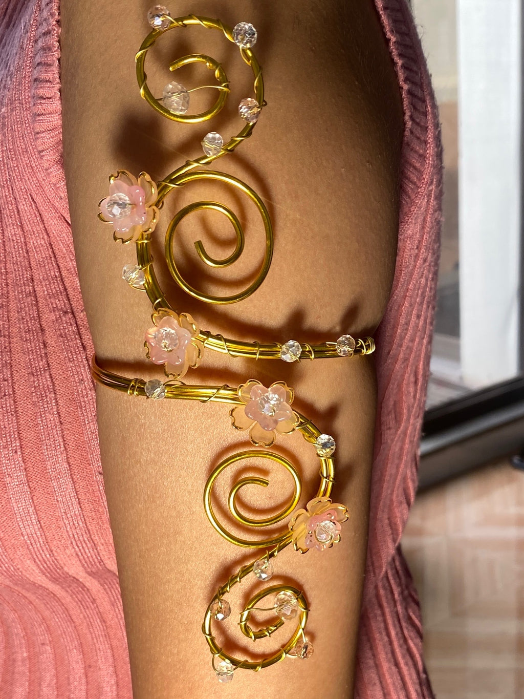 Sakura arm cuff