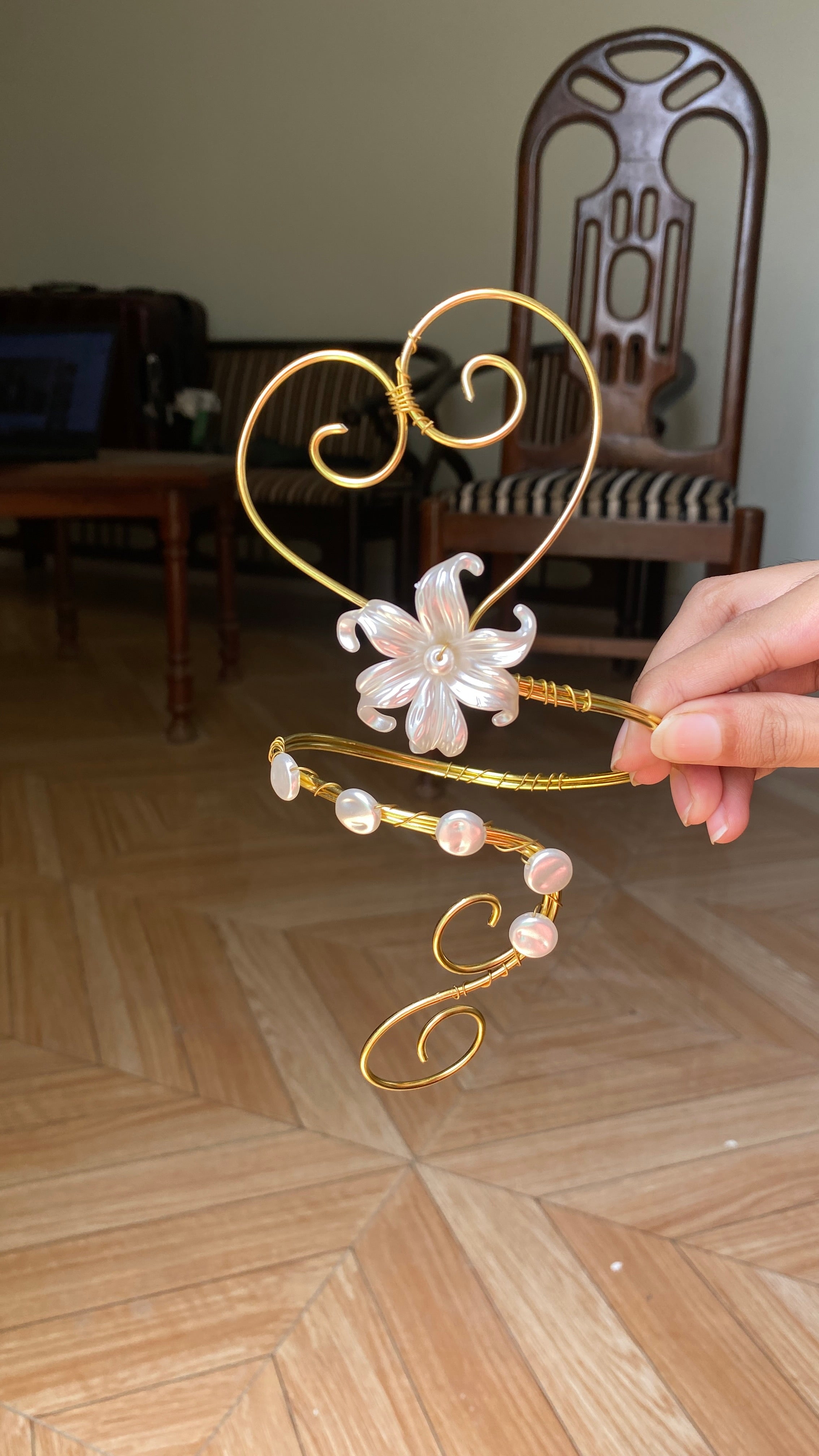 Heart lily arm cuff