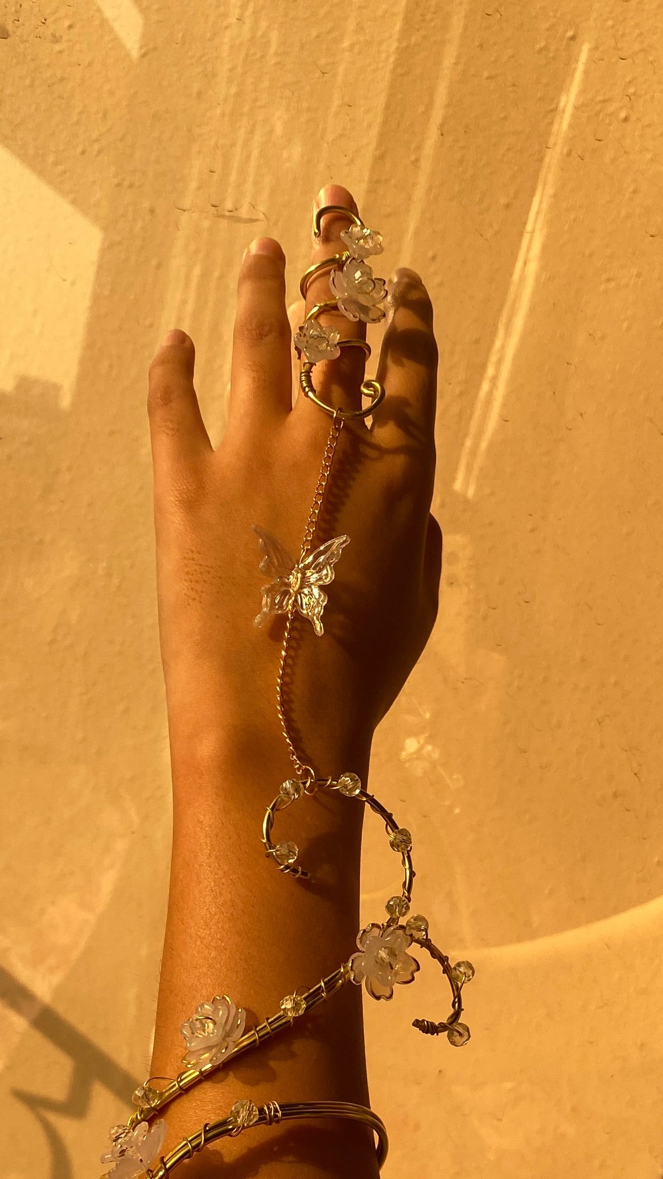 White flower hand cuff