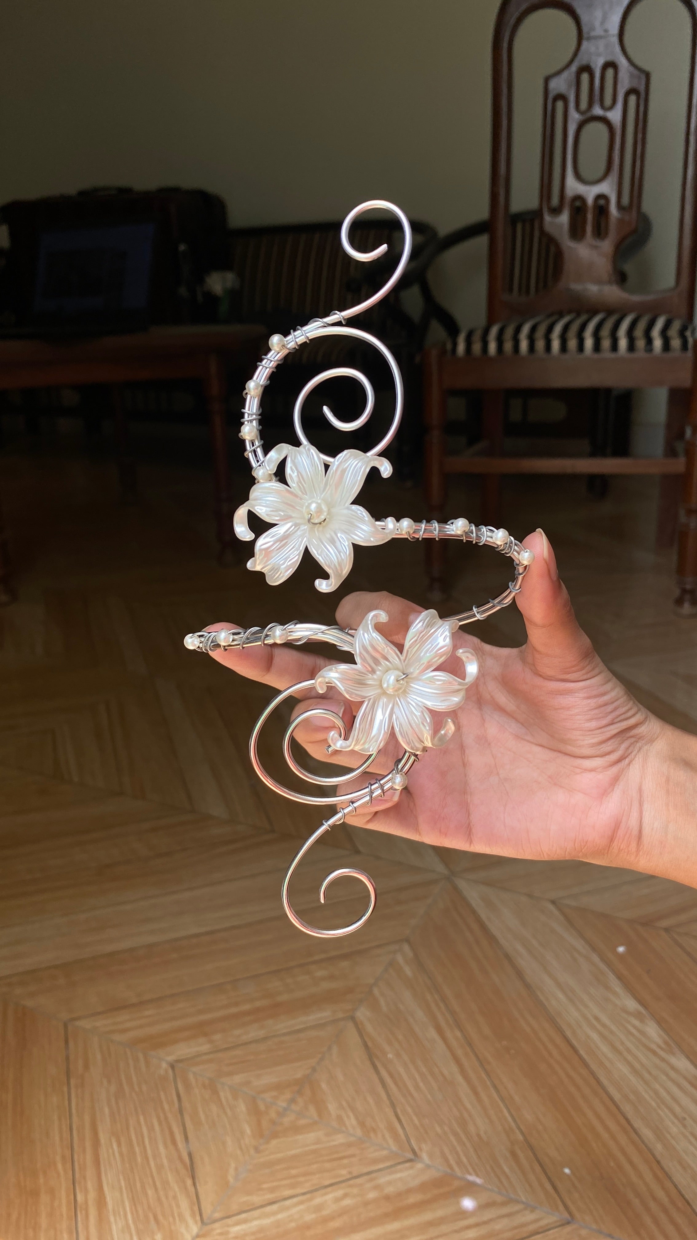 Silver lily duo armcuff