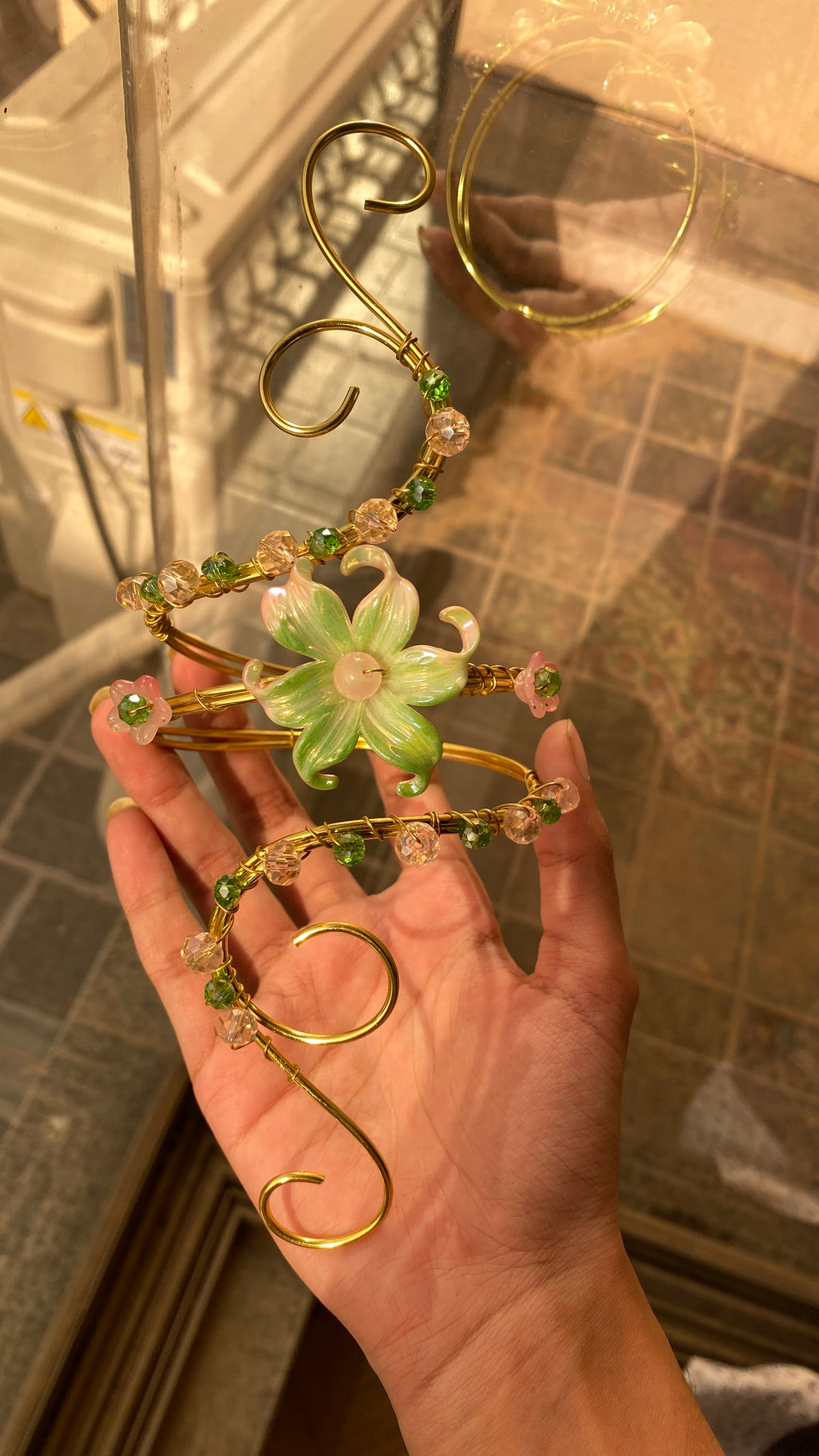 Mint gradient lily armcuff