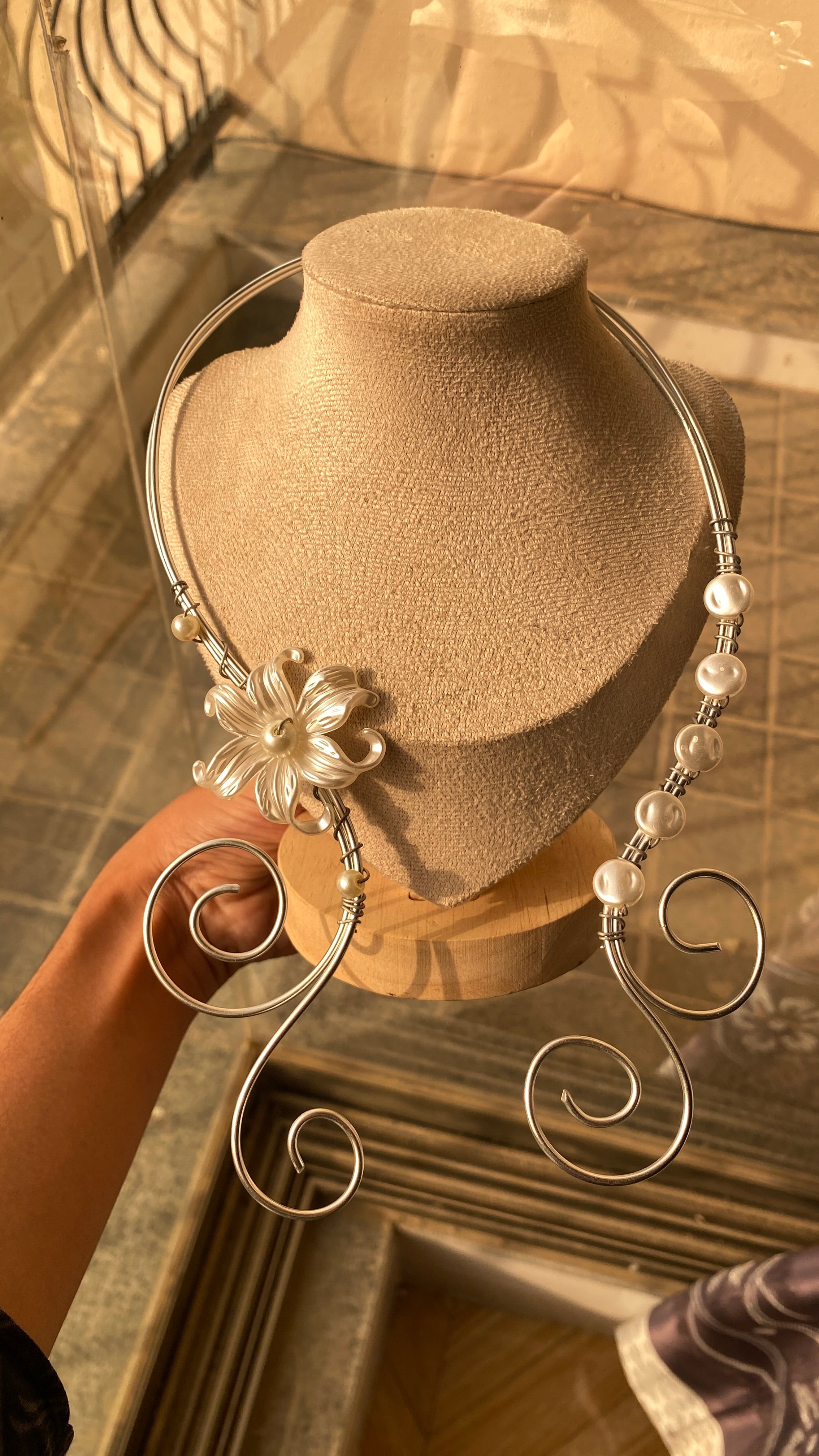 Silver Lily necklace