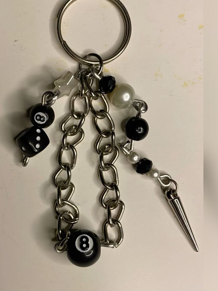 8 ball keychain (chain)