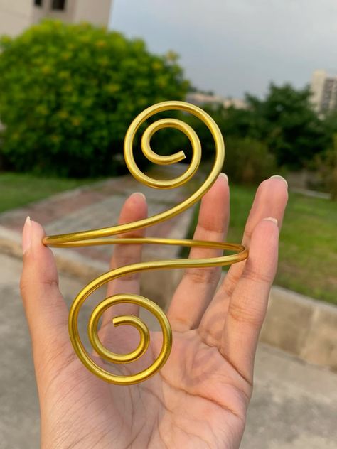 Golden spiral arm cuff